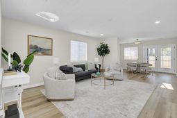 203 Aztec Court photo 4