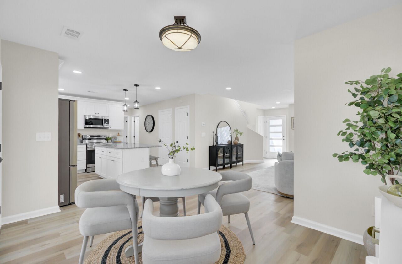 203 Aztec Court Photo 8