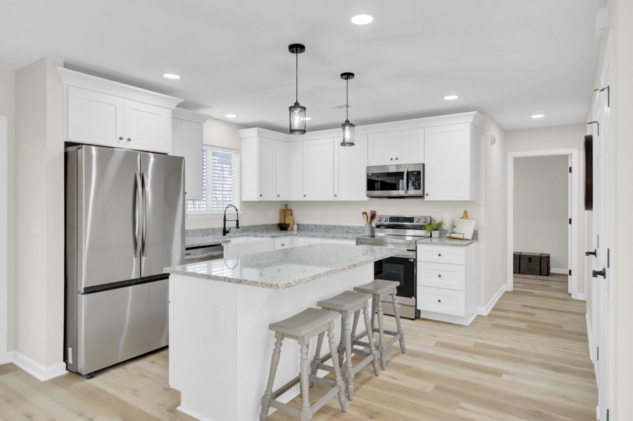 203 Aztec Court Photo 9