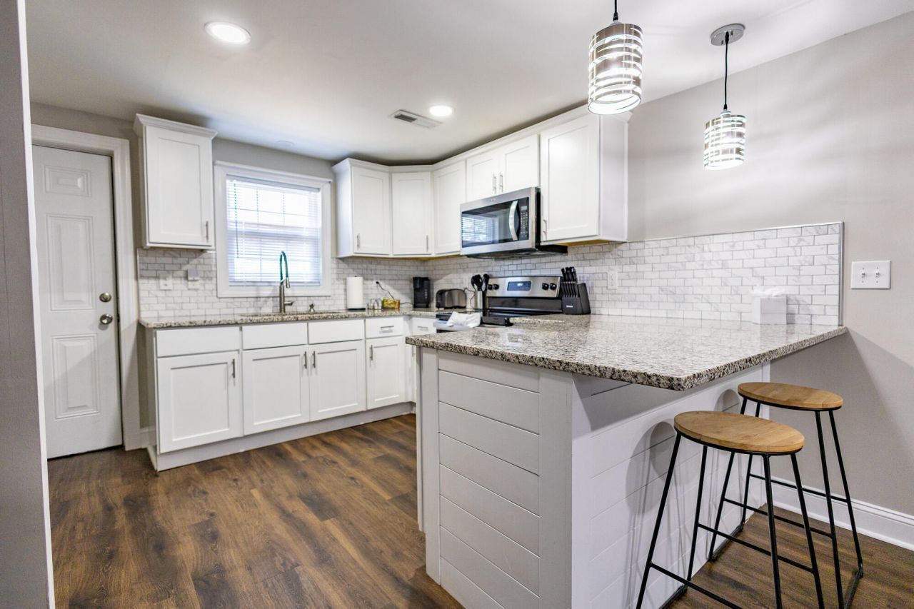 2647 Bonds Avenue Photo 23