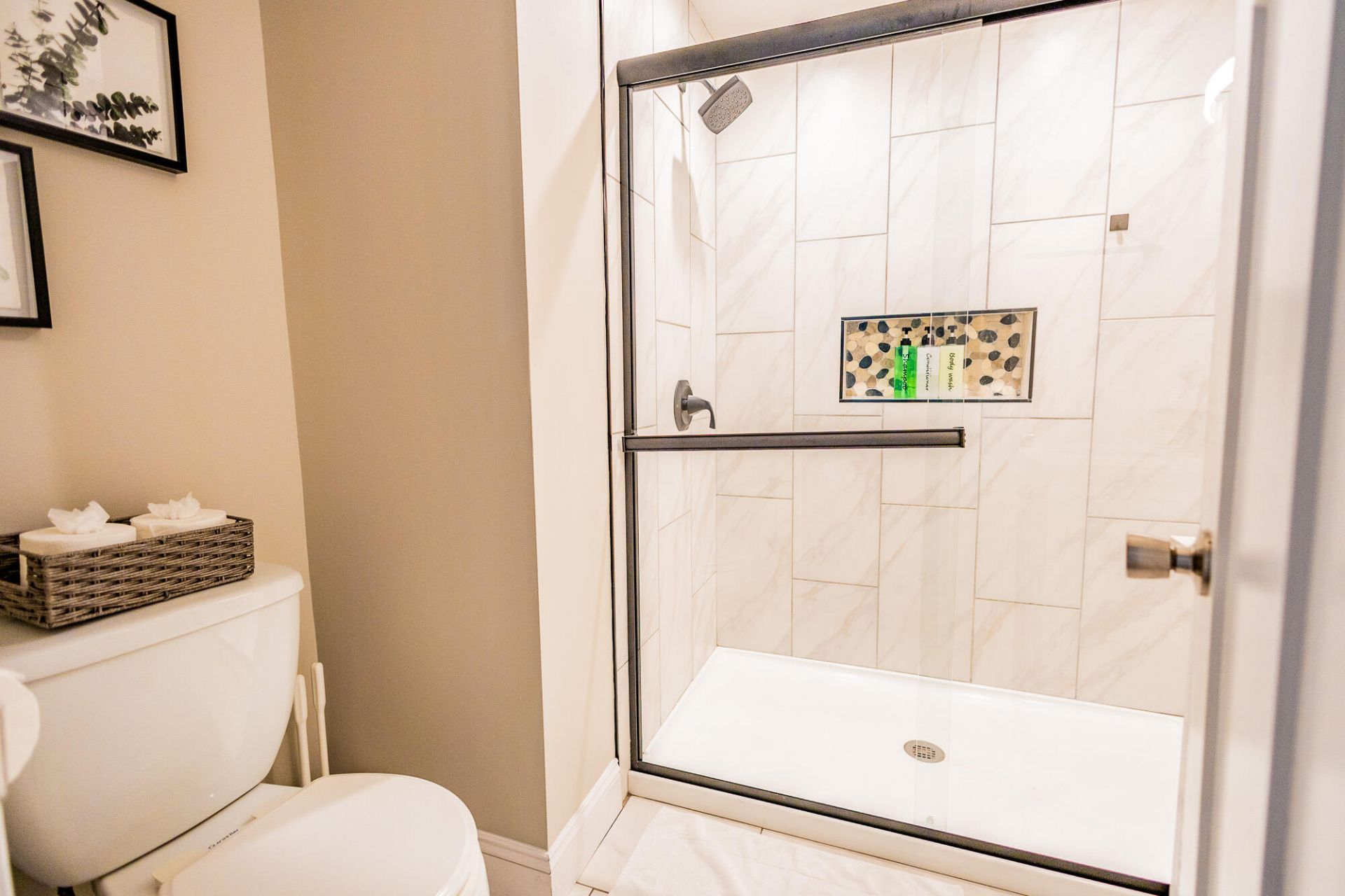 2647 Bonds Avenue Photo 34