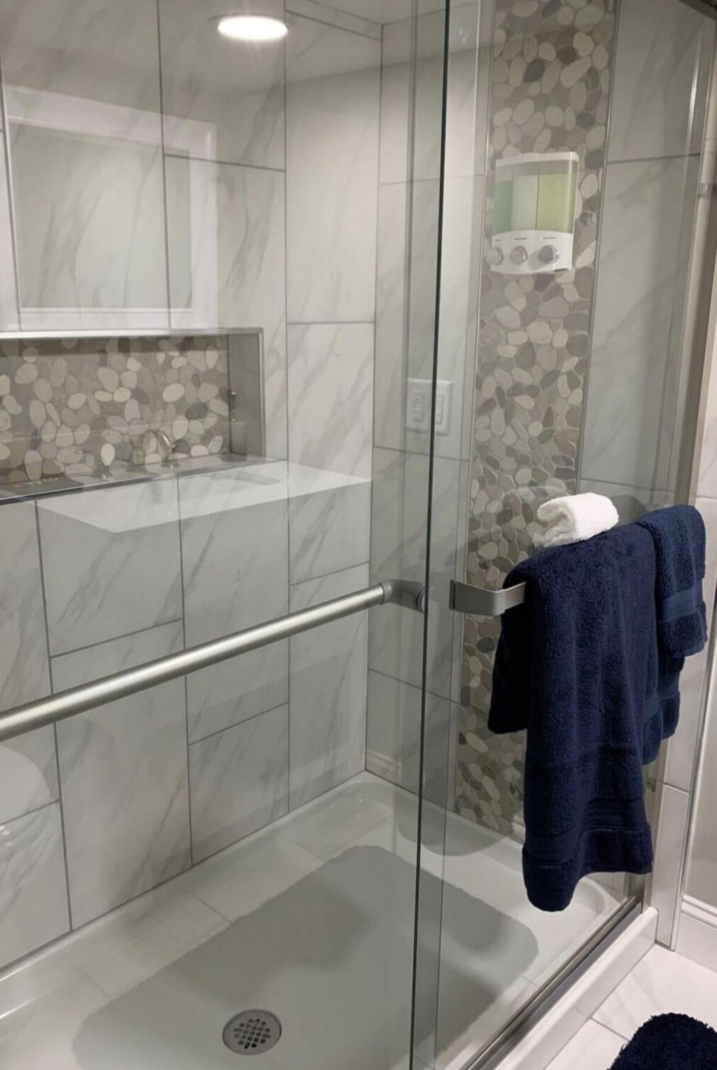 2647 Bonds Avenue Photo 36