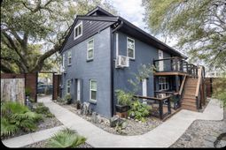 2647 Bonds Avenue photo 4