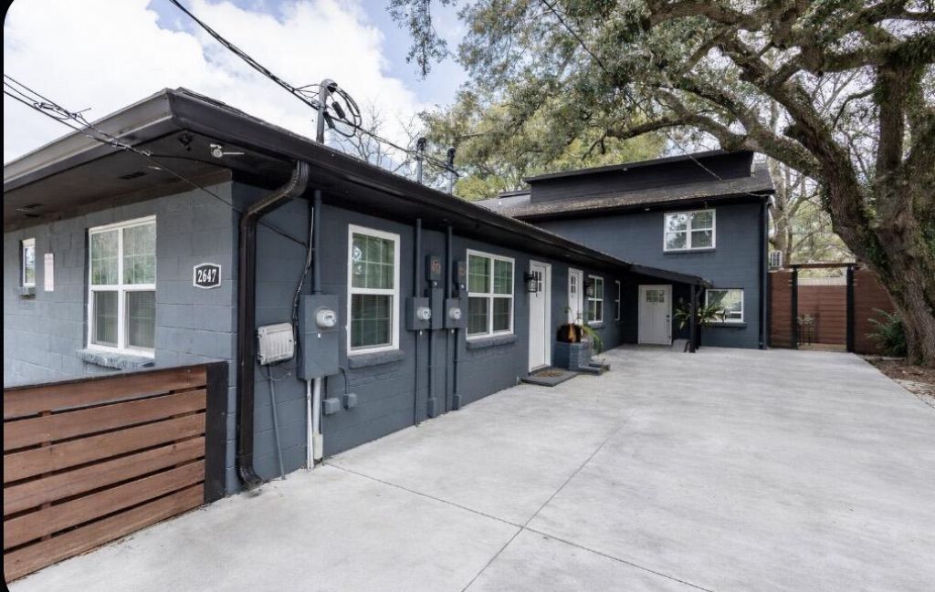 2647 Bonds Avenue Photo 55