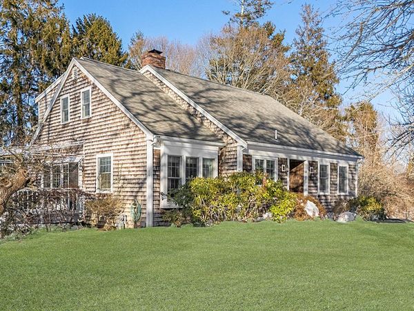 34 Maushop Avenue, Barnstable, MA 02630