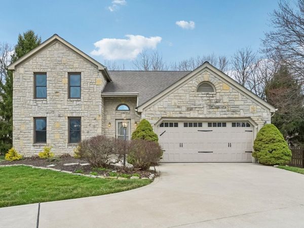 8245 Markhaven Court , Columbus, OH 43235