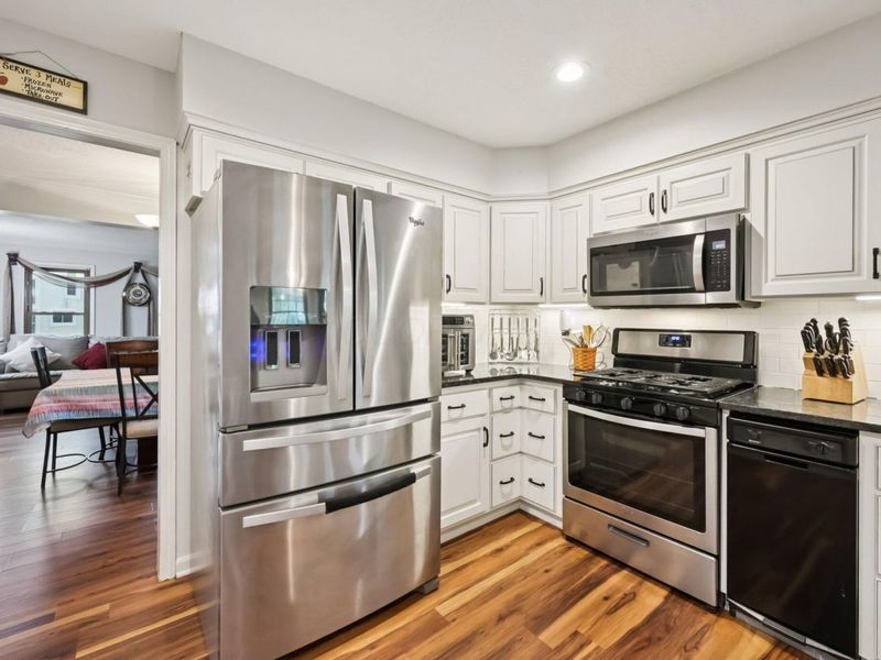 8245 Markhaven Court, Columbus, OH 43235 Photo 21