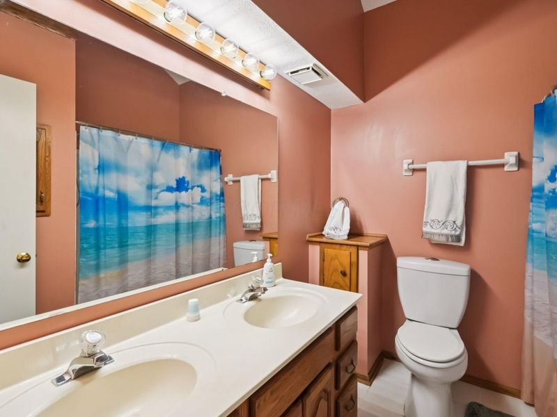 8245 Markhaven Court, Columbus, OH 43235 Photo 42