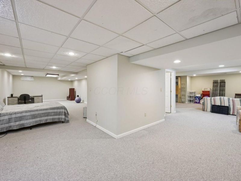 8245 Markhaven Court, Columbus, OH 43235 Photo 46