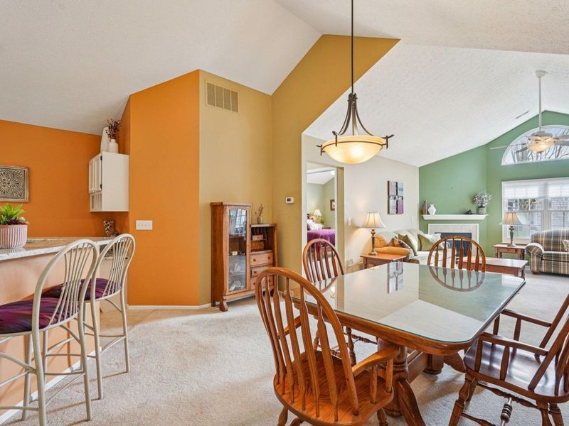 6370 Pinehurst Pointe, Westerville, OH 43082 Photo 10