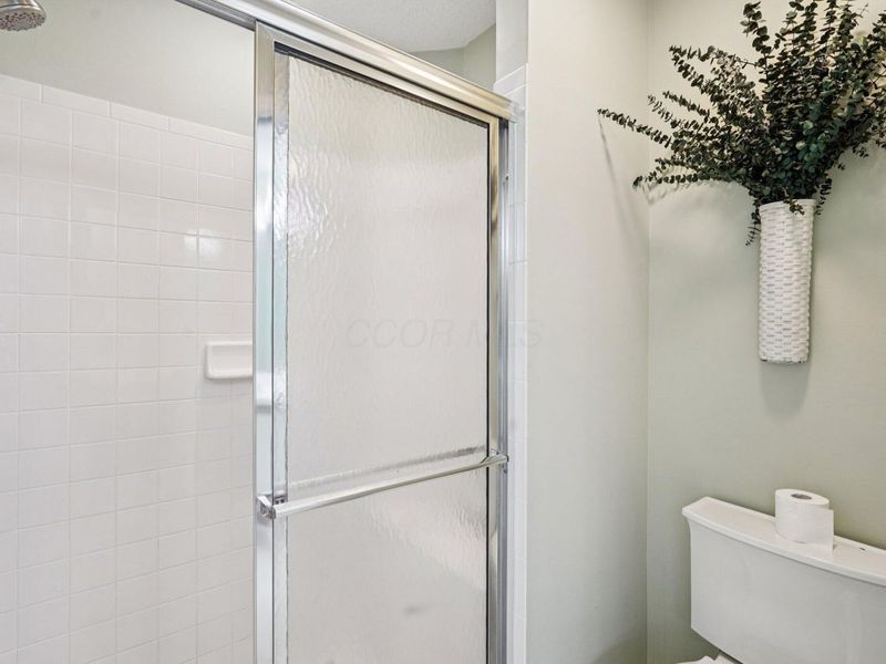 6370 Pinehurst Pointe, Westerville, OH 43082 Photo 17