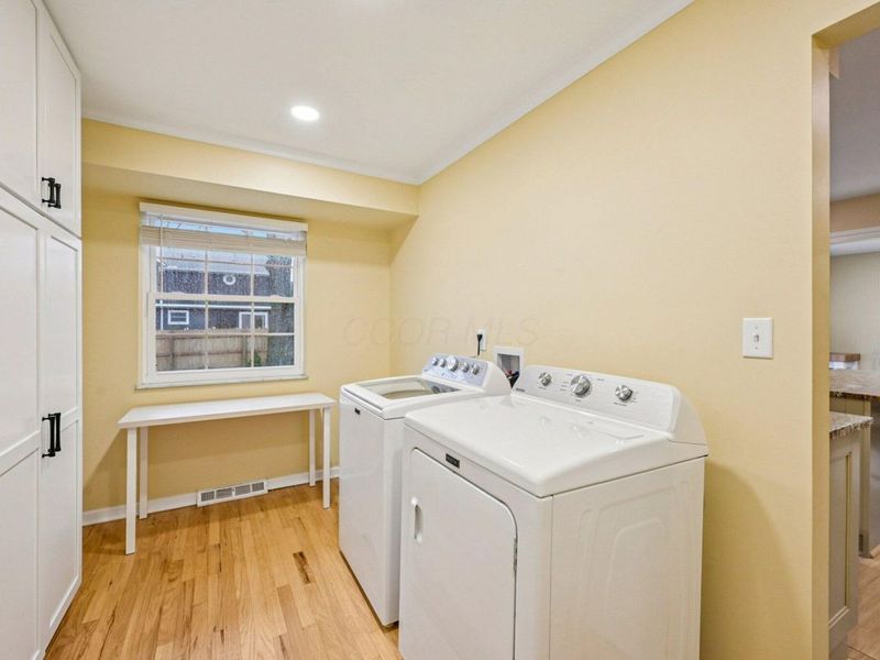 8207 Copperfield Drive, Columbus, OH 43235 Photo 17