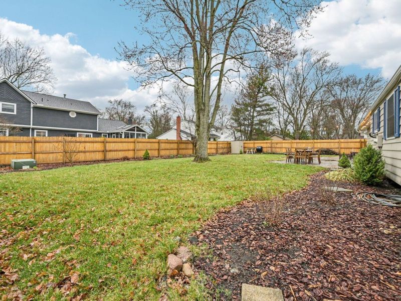 8207 Copperfield Drive, Columbus, OH 43235 Photo 33