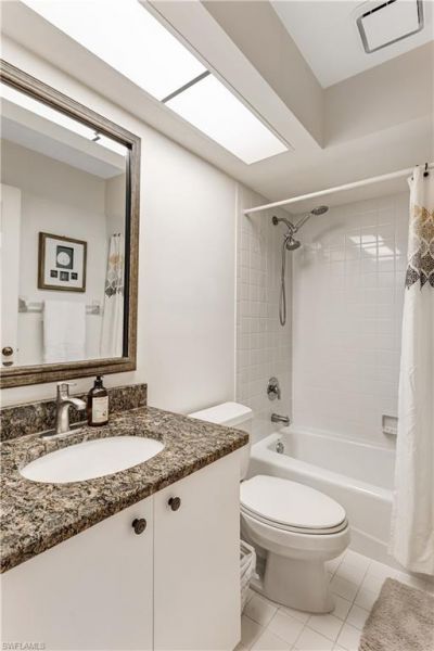 4121 Sawgrass Point Dr, Unit 204, Bonita Springs, FL 34134 Photo
