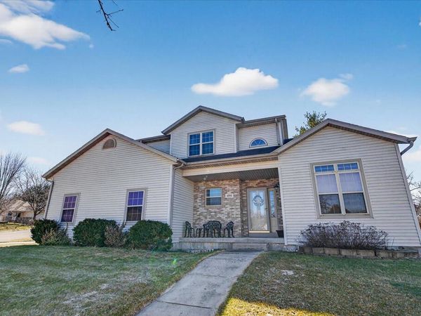 494 W Puerner STREET, Jefferson, WI 53549