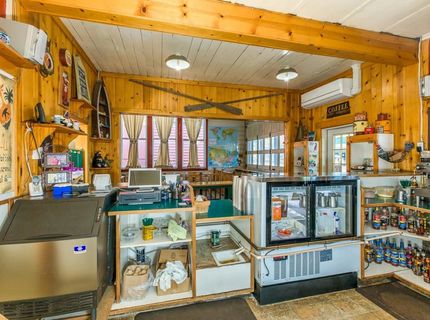 192 Main Street, Chester, CA 96020 Photo