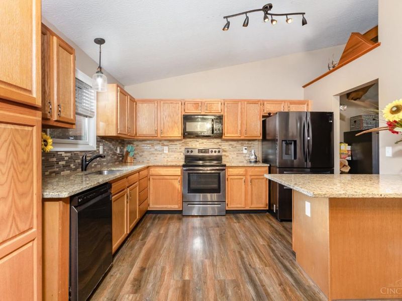 3595 Riggs Road, Reily Twp, OH 45056 Photo 7