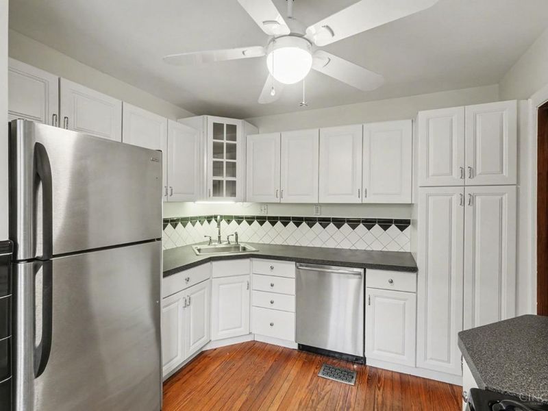 3319 De Forest Drive, Cincinnati, OH 45209 Photo 11