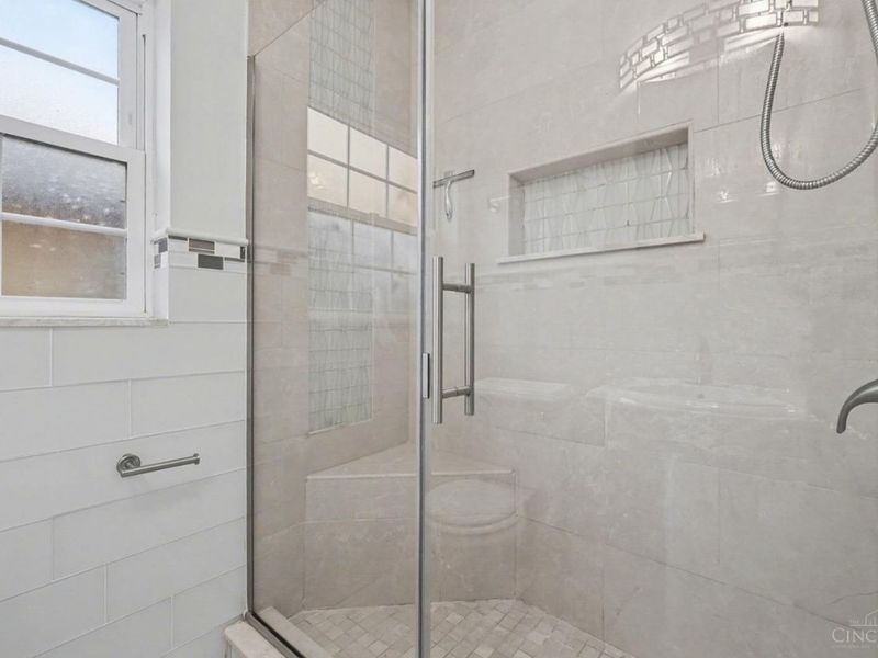 3319 De Forest Drive, Cincinnati, OH 45209 Photo 15