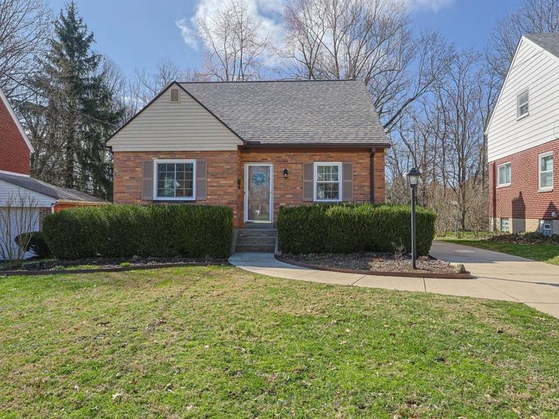 1627 Alcor Terrace, Cincinnati, OH 45230 Photo 1