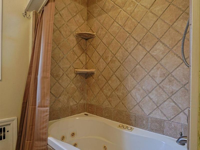 1627 Alcor Terrace, Cincinnati, OH 45230 Photo 13