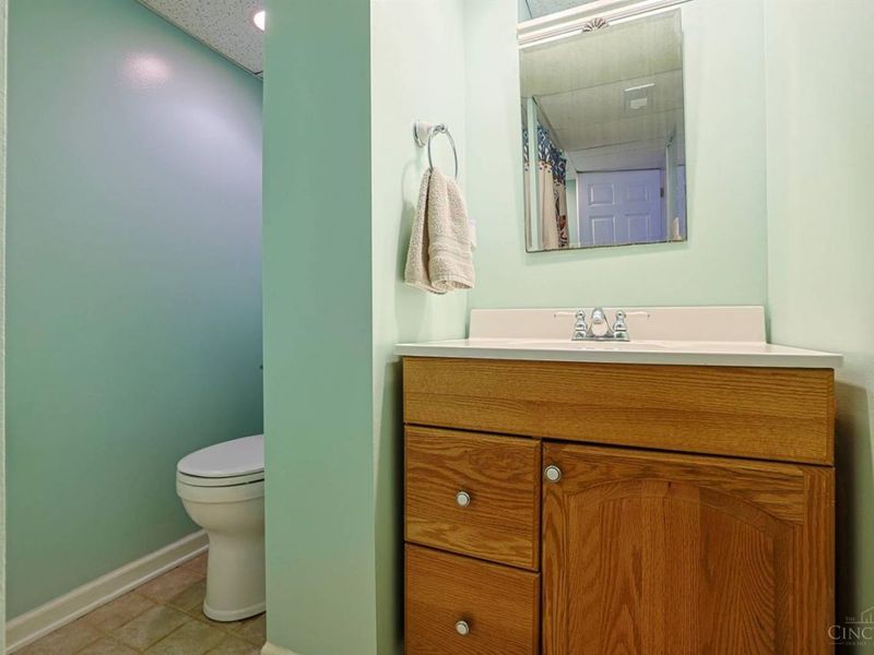 1627 Alcor Terrace, Cincinnati, OH 45230 Photo 22