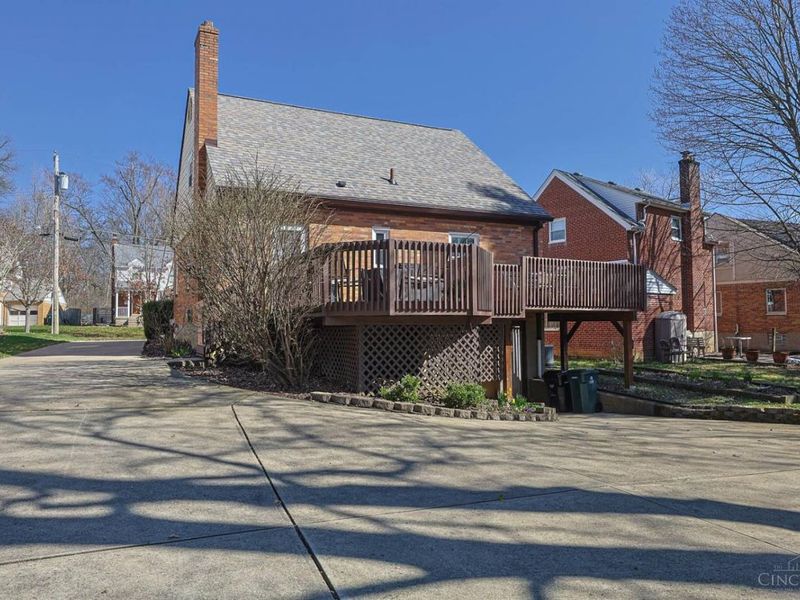 1627 Alcor Terrace, Cincinnati, OH 45230 Photo 28