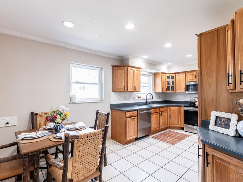 6497 Merwin Avenue, Cincinnati, OH 45227 Photo 7