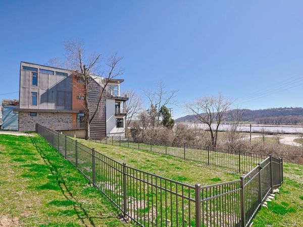 2828 Hoff Avenue, Cincinnati, OH 45226