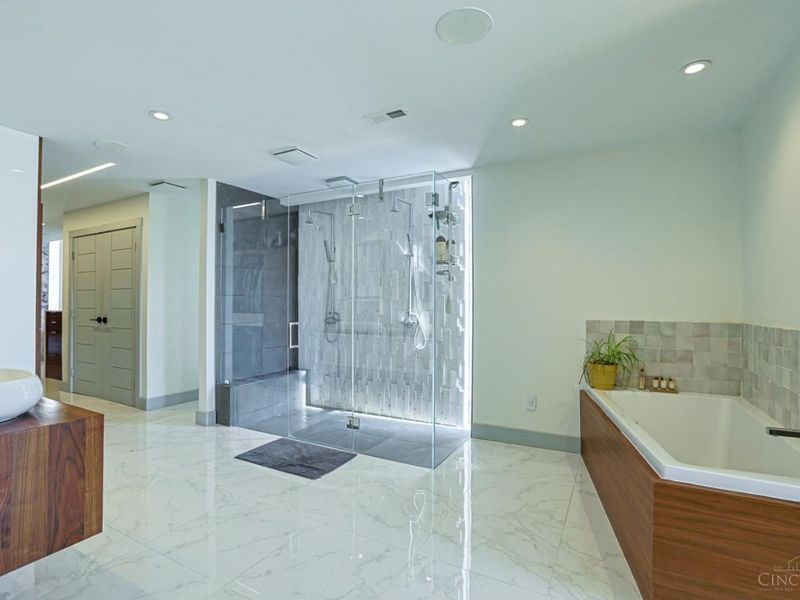 2828 Hoff Avenue, Cincinnati, OH 45226 Photo 26