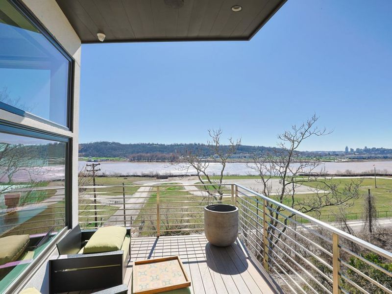 2828 Hoff Avenue, Cincinnati, OH 45226 Photo 3