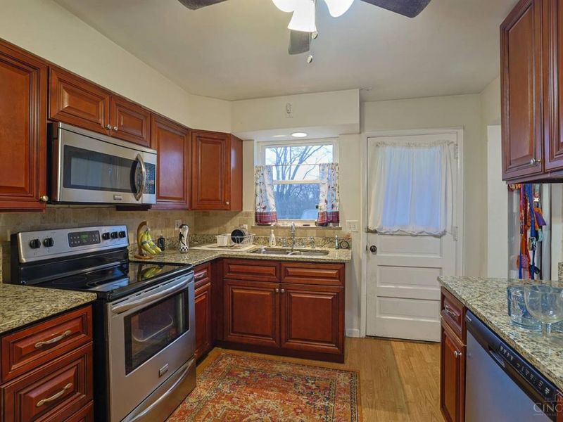 10108 Zig Zag Road, Blue Ash, OH 45242 Photo 13