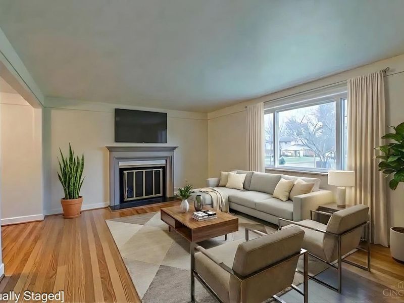 10108 Zig Zag Road, Blue Ash, OH 45242 Photo 3