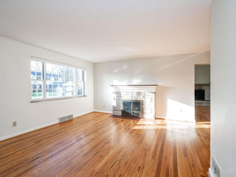 111 Wrenwood Lane, Terrace Park, OH 45174 Photo 6