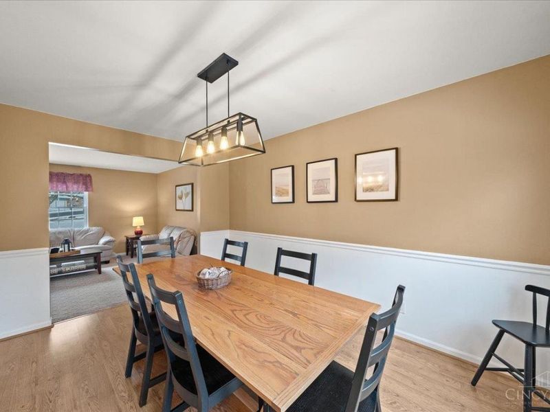 8175 Timbercreek Drive, Anderson Twp, OH 45244 Photo 10