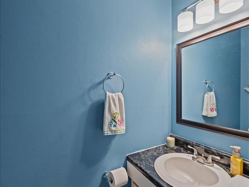 8175 Timbercreek Drive, Anderson Twp, OH 45244 Photo 17