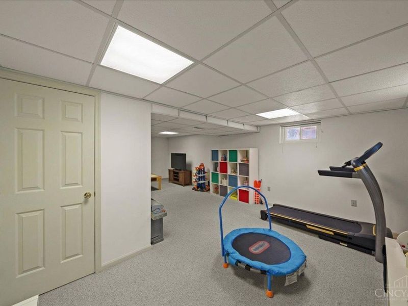 8175 Timbercreek Drive, Anderson Twp, OH 45244 Photo 20