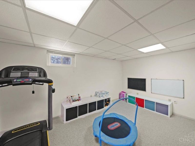 8175 Timbercreek Drive, Anderson Twp, OH 45244 Photo 21