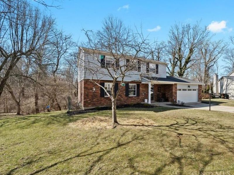 8175 Timbercreek Drive, Anderson Twp, OH 45244 Photo 4