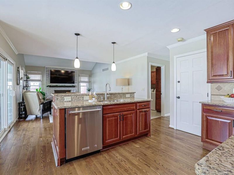 8096 Pineterrace Drive, Anderson Twp, OH 45255 Photo 20