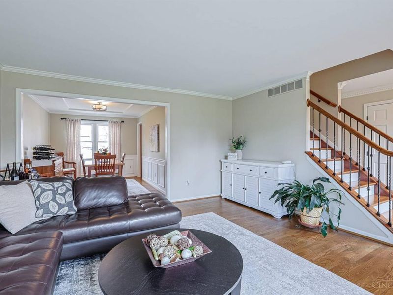 8096 Pineterrace Drive, Anderson Twp, OH 45255 Photo 7