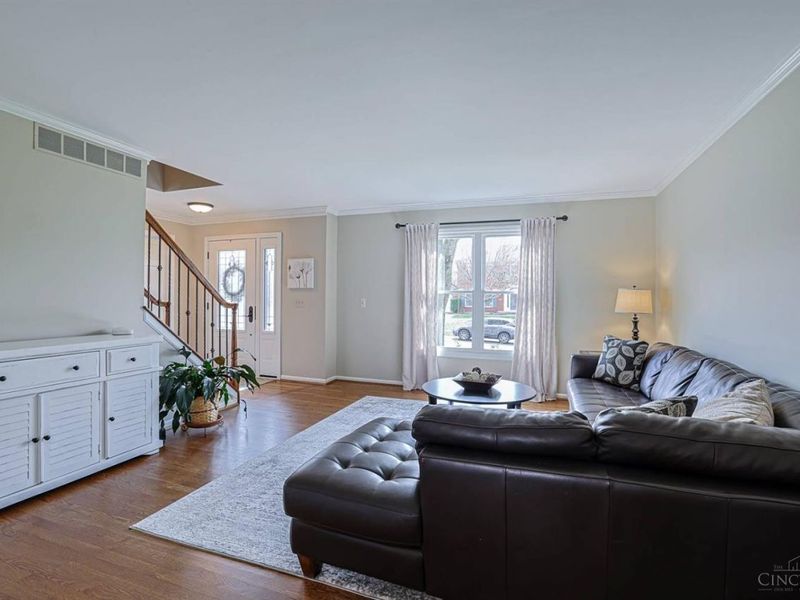 8096 Pineterrace Drive, Anderson Twp, OH 45255 Photo 8