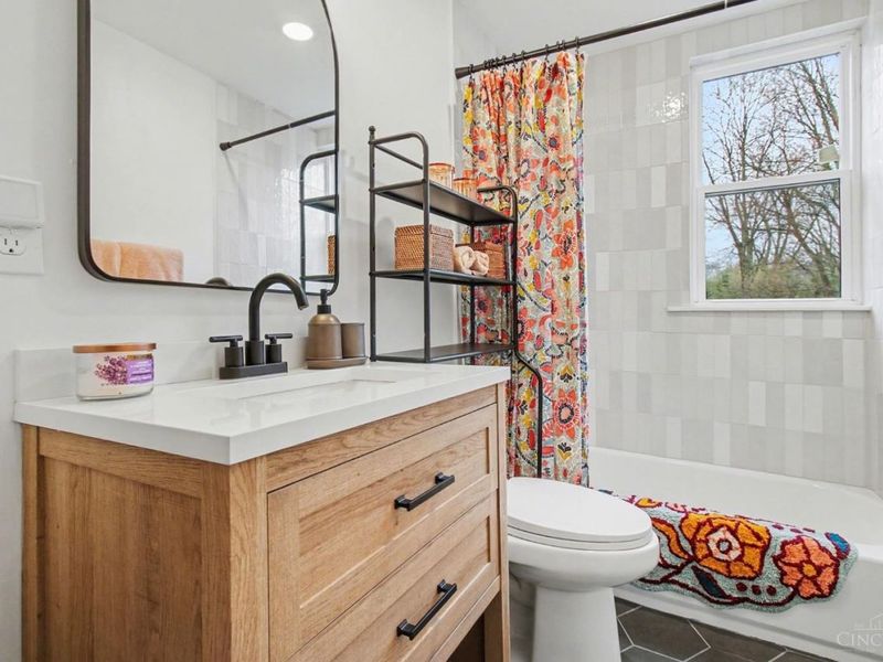 6050 Colter Avenue, Cincinnati, OH 45230 Photo 17