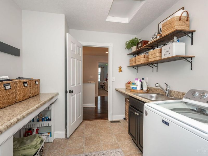 8134 Jordan Valley Court, Miami Twp, OH 45002 Photo 60