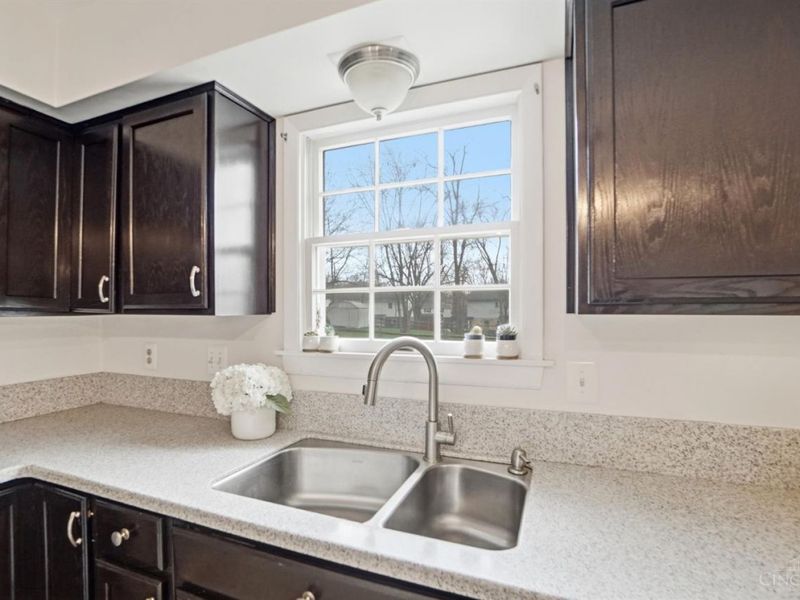 3963 Malaer Drive, Sharonville, OH 45241 Photo 10