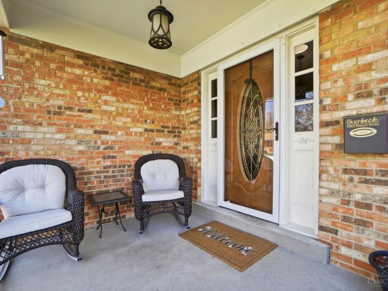 3963 Malaer Drive, Sharonville, OH 45241 Photo 3