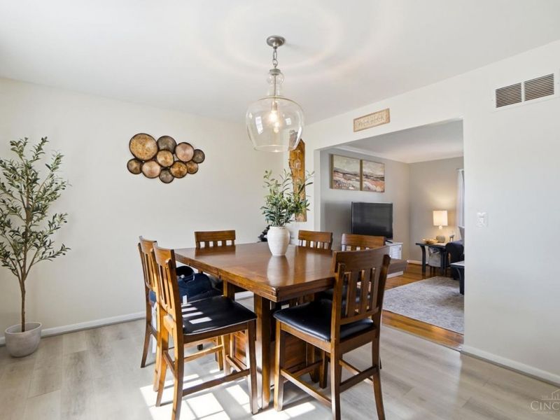 3963 Malaer Drive, Sharonville, OH 45241 Photo 8