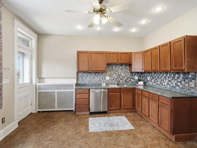 4235 Vine Street, Cincinnati, OH 45217 Photo 14