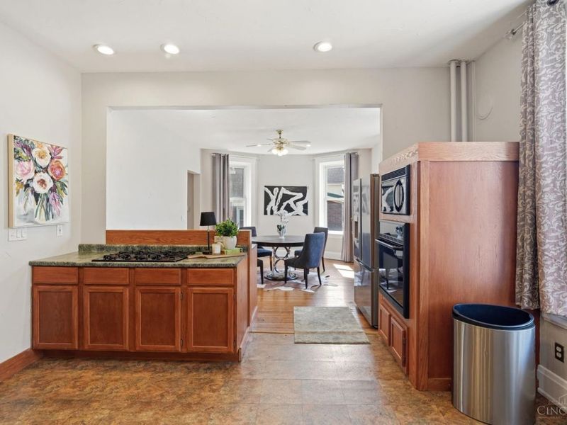 4235 Vine Street, Cincinnati, OH 45217 Photo 15