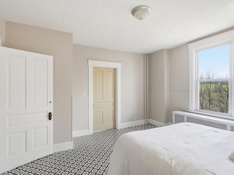 4235 Vine Street, Cincinnati, OH 45217 Photo 28